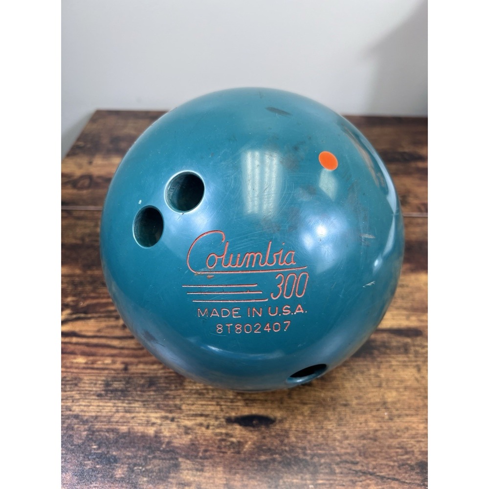 Columbia 300 Boss Titanium Ticor 16lb Teal Turquoise Bowling Ball